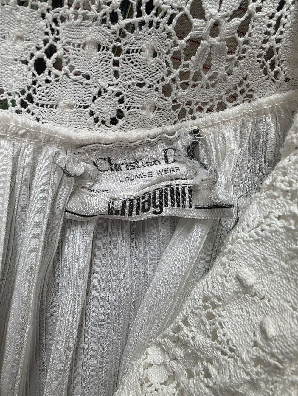 Vintage Christian Dior for I. Magnin White Lace Trim Lounge Robe • Pleated Wrap - Picture 3 of 6